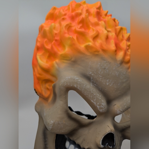 VTG 2004 Marvel Plastic Flaming Skull Ghost Rider Halloween Mask Fragile Cosplay - Picture 3 of 11